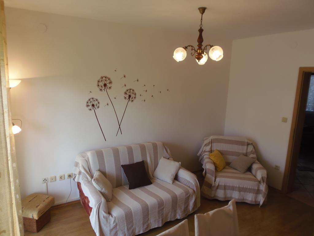 Apartments Casper Novi Vinodolski Eksteriør billede