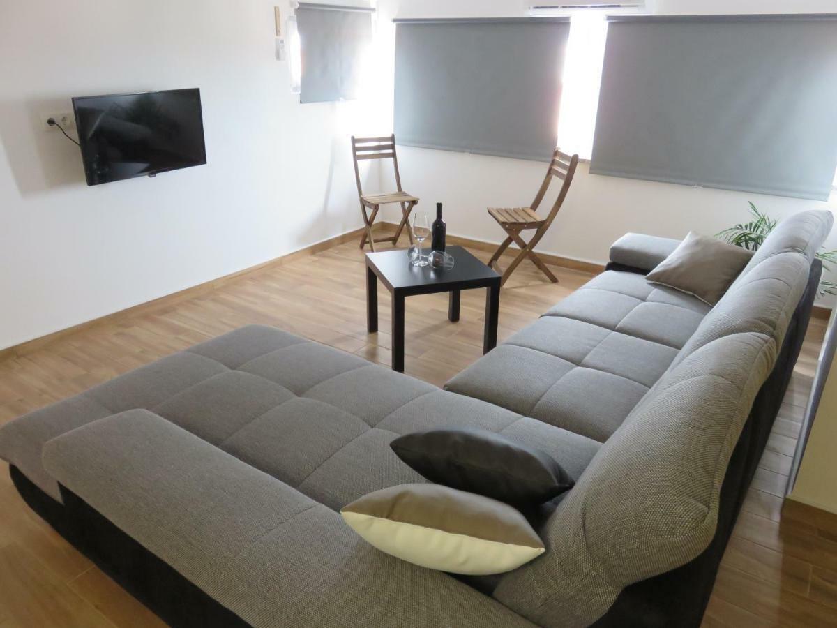 Apartments Casper Novi Vinodolski Eksteriør billede