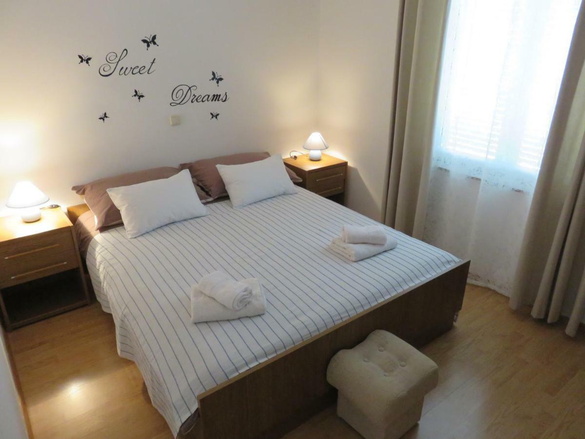 Apartments Casper Novi Vinodolski Eksteriør billede